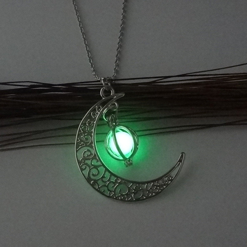 Women's stone shine moon Charm Luminous Stone necklace