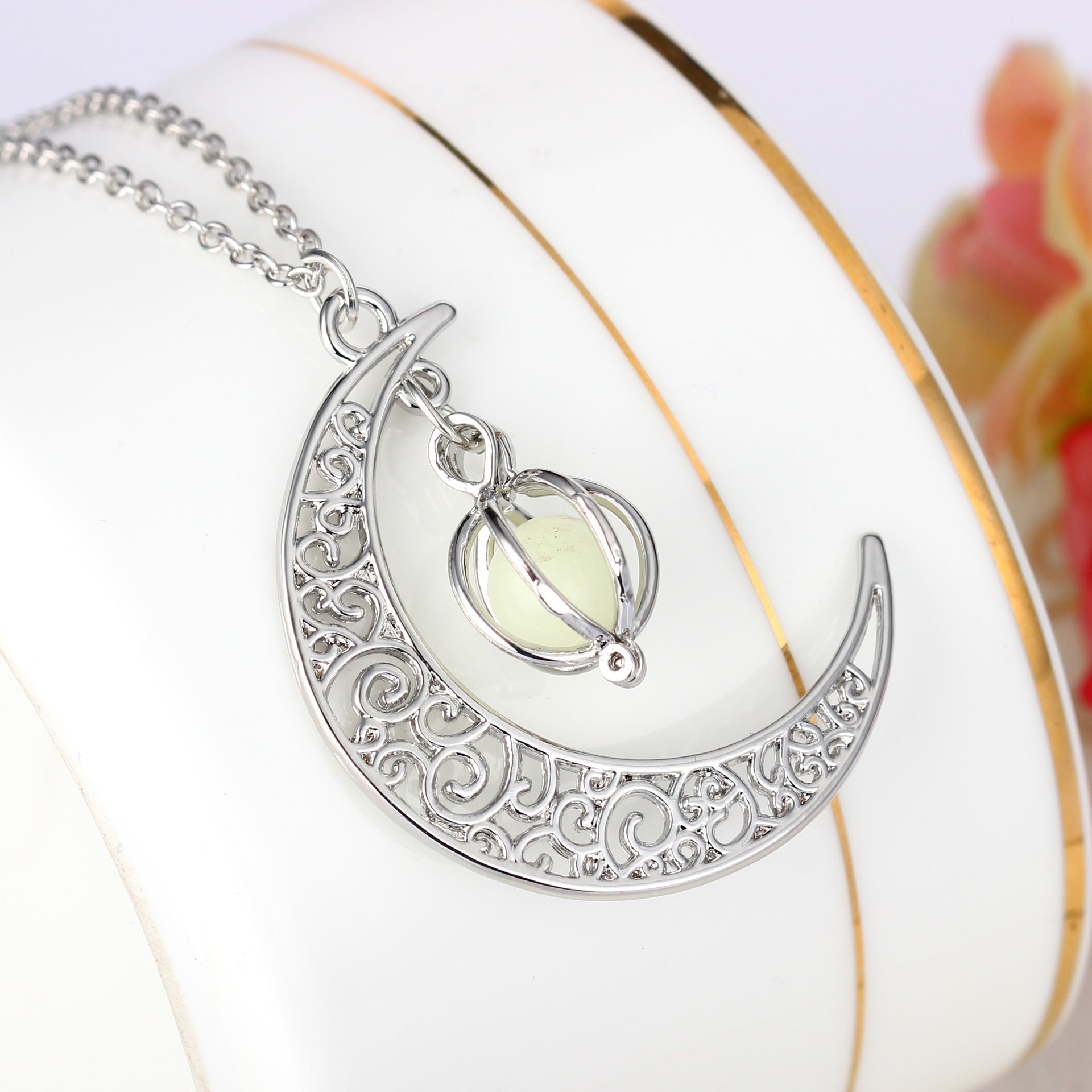 Women's stone shine moon Charm Luminous Stone necklace